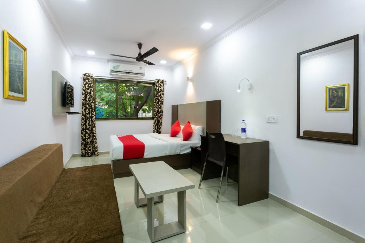 מלון מומביי Collection O 74412 Ardaas Residency מראה חיצוני תמונה